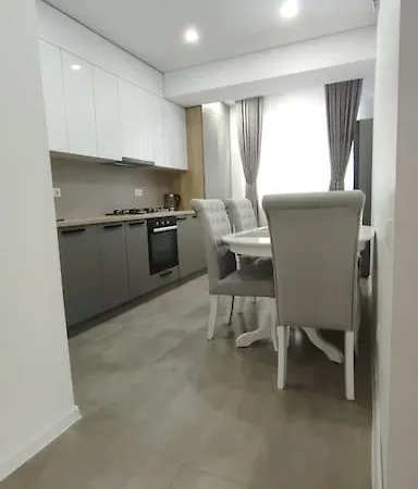 Apartament De Lux, 2 Dormitoare! Chişinău Extérieur photo