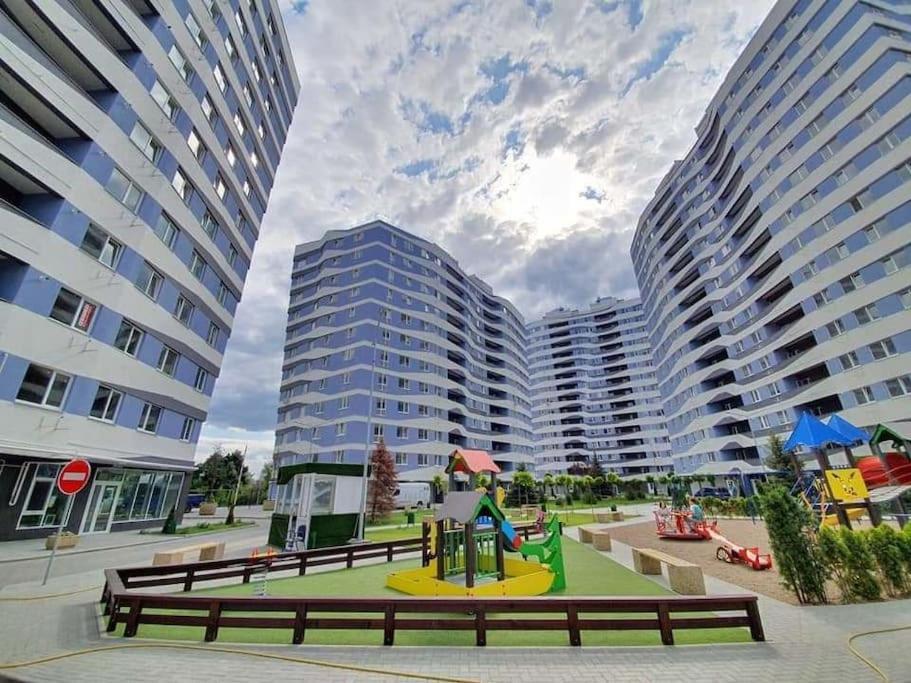 De Lux, 2 Dormitoare! Апартаменты